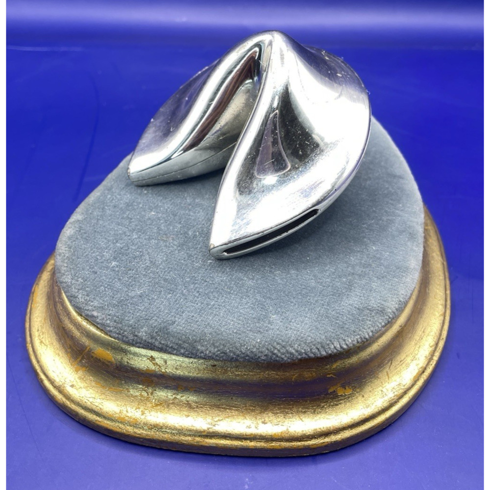Bey-Berk Silver Plated Fortune Cookie Hinged Keepsake Trinket Box 3" - Picture 5 of 9